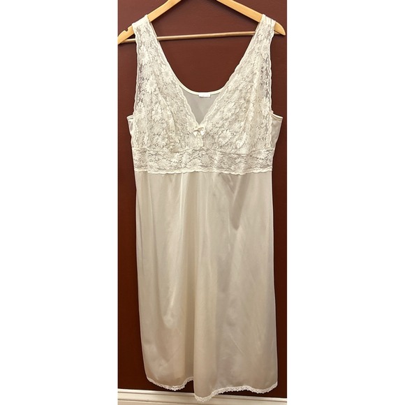 Other - Vintage Romantic Lingerie Victorian Lace Full Slip Coquette Regencycore Ethereal